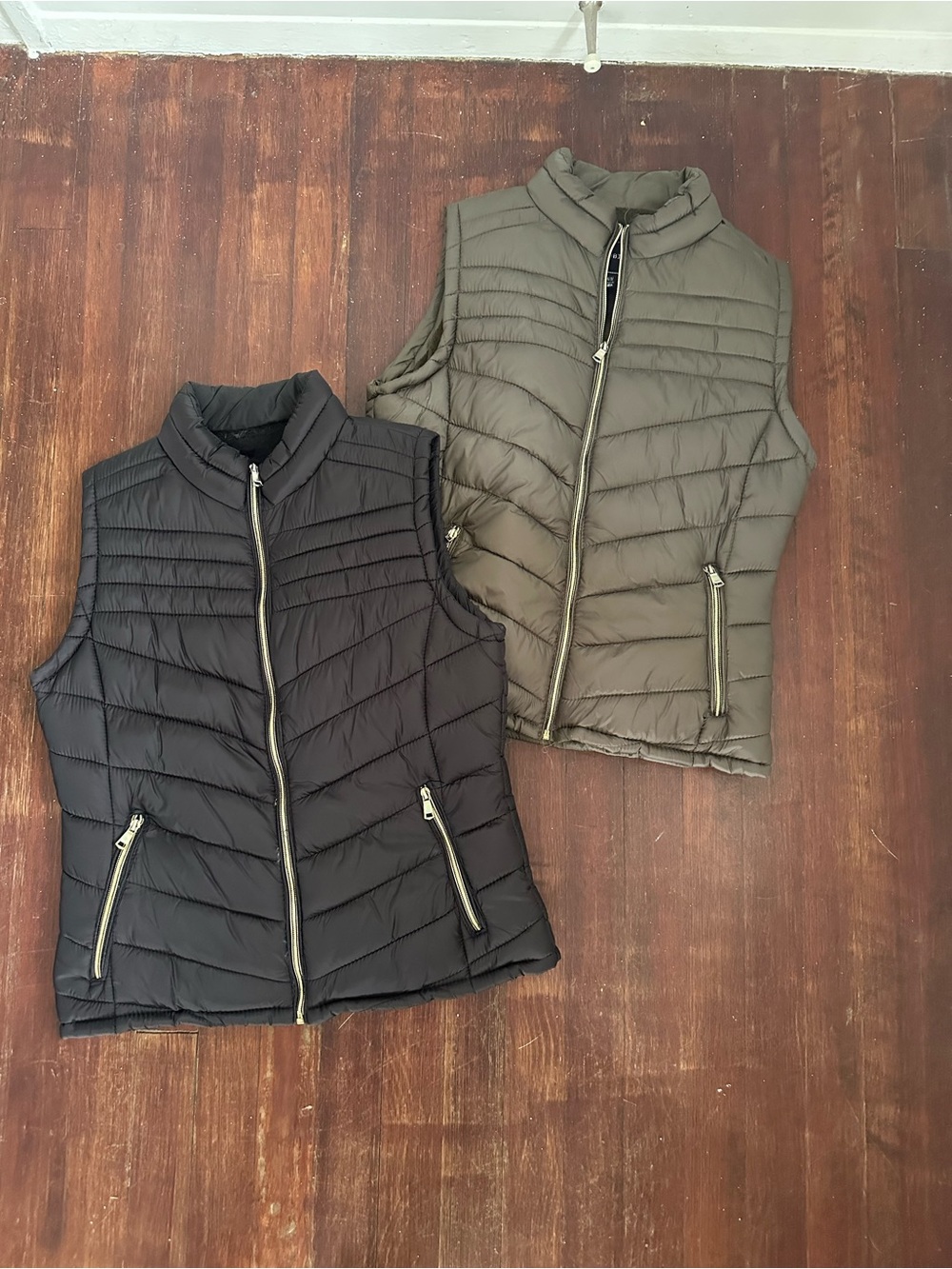 BUNDLE (2) Snobbish Black Green Puffer Vests